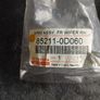 Genuine Toyota Yaris 05-11 (arm, Front Wiper, Rh) Part 85211-0d060 Image 4