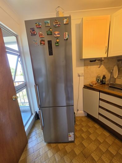 Siemens IQ300 NoFrost Fridge Freezer