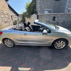 Peugeot 207cc convertible low miles