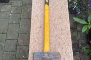 sledge hammer