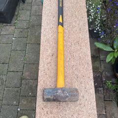 sledge hammer