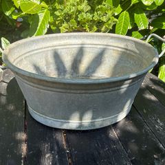 Vintage Galvanised Oval Wash Tub or Planter