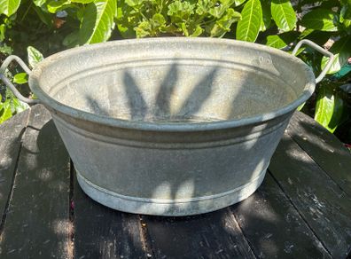 Vintage Galvanised Oval Wash Tub or Planter