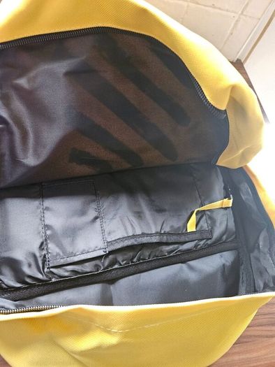 JOBLOT BACKPACKS : Yellow Backpacks (Boxes of 20)