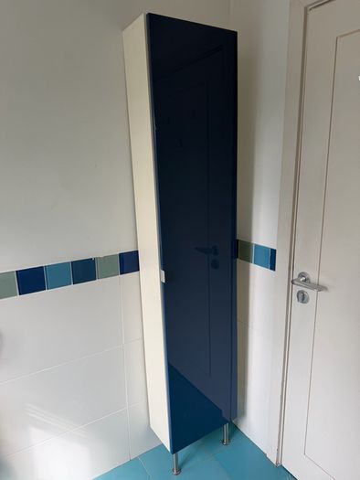 Tall cabinet