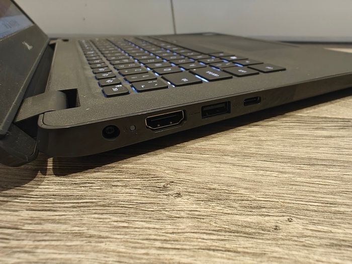 Dell Latitude 3410 | i5 | 16GB | 512GB | 14" FHD | Win11