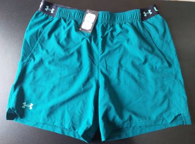 Mens Under Armour Shorts XL Brand New