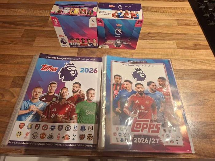 Huge Bundle of Topps Premier League cards