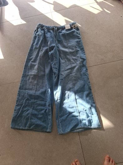 BNWT Denim  High Rise Wide,Leg size 16 Jeams