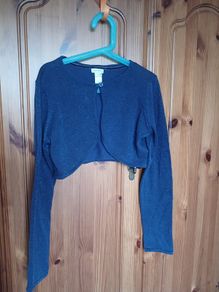 Shrug Navy interwoven with shimmering blue