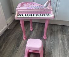 child's toy piano