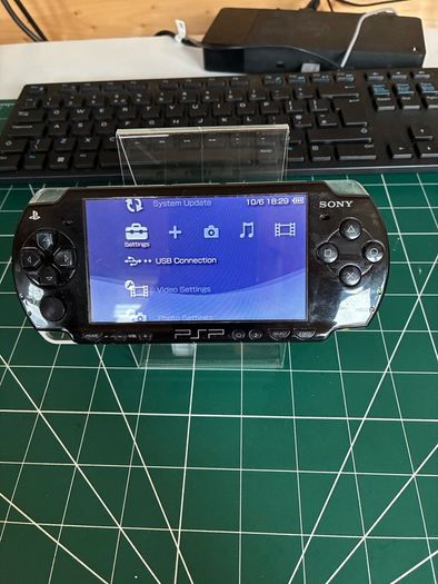 Sony PSP 2000 Model