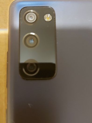 Samsung Galaxy S20 FE, Model SM-G780G,  6GB Ram, 128GB HDD, in excellent like new condition