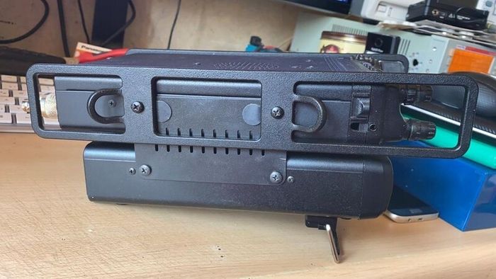 Yaesu FT 857D and Yaesu FC 50