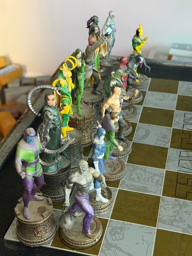 Eaglemoss Marvel Chess Collection