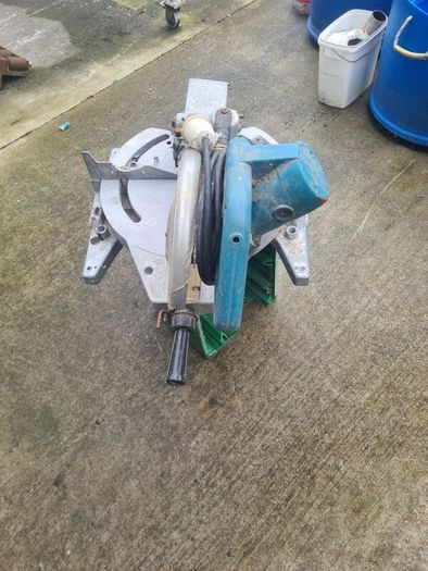 mitre saw