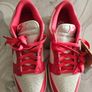 women nike dunks size 6.5 Image 2