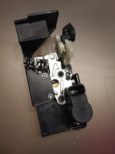 LH Rear Door Lock (Alfa Romeo 156)