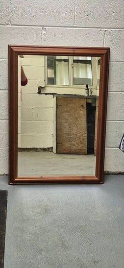 Free mirror