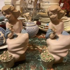 Set two matching figures free postage