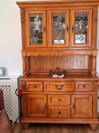 Display Cabinet Solid timber