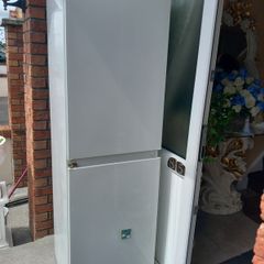 Fridge freezer