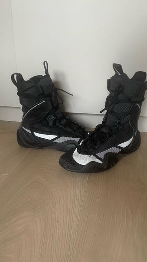 boxing shoes Nike hyper ko2