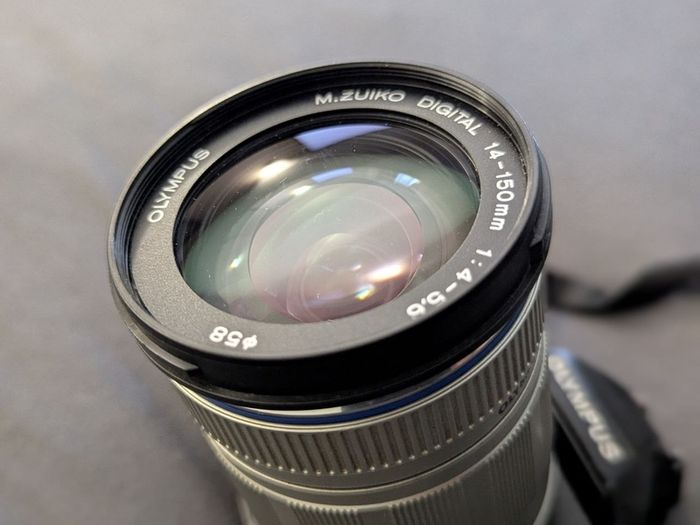 Olympus M.Zuiko 14-150mm f/4-5.6 Micro Four Thirds Travel Zoom Lens