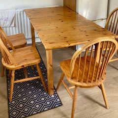 Extendable Pine Kitchen Table and Chairs
