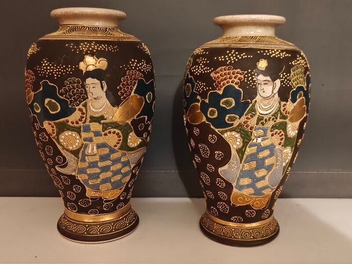 Satsuma vase