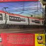 Hornby Virgin Trains Pendolino Image 2