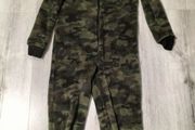 Gorgeous and fluffy camouflage onesie age 6 to 7, 116-122cm