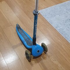 Globber scooter blue