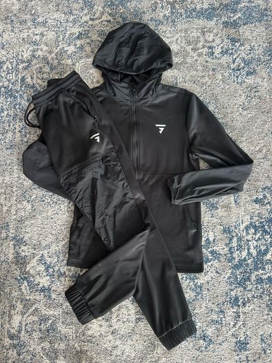 Griid Tracksuit