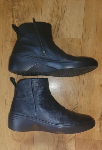 ecco boots 38