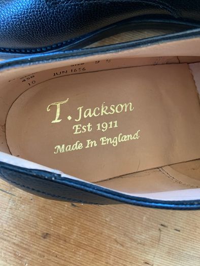 mens shoes new size 9.5 leather