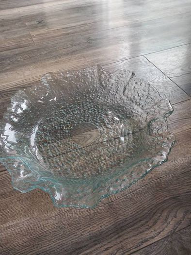 Large glass dishes x 2