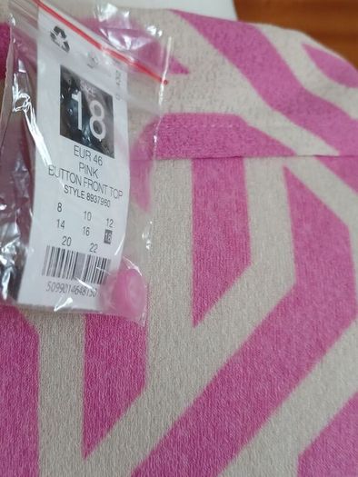 BNWTS Dunnes ladies pink and white short sleeve blouse size 18