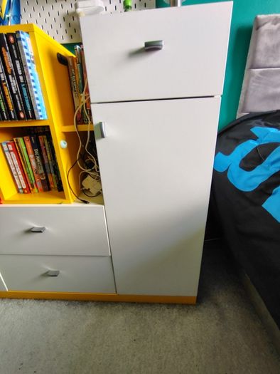 3 piece set: Computer desk +wall cabinet +chest of drawers combo!!