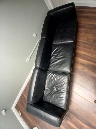 Leather Sofa Black needs to go ASAP