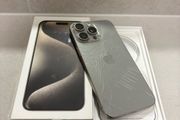 iphone 15 pro max 256 back glass Brocken
