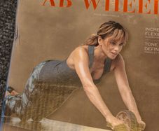 re-spin by Halle Berry Ab Wheel - Core Workout Roller (Brand New)