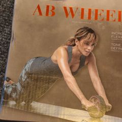 re-spin by Halle Berry Ab Wheel - Core Workout Roller (Brand New)