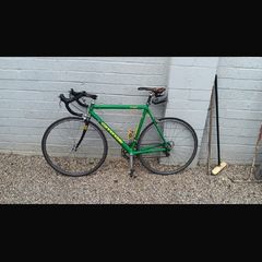 Cannondale road bike