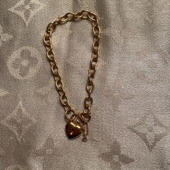 Italian Yellow Gold Bracelet 375 with heart lock
