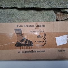 Lawn aerator sandals