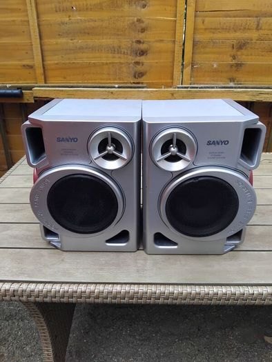 sanyo speakers