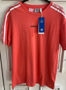 Adidas T-shirt