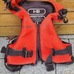 Buoyancy aid