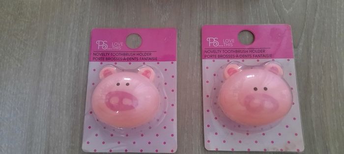 brand new novelty toothbrush holders